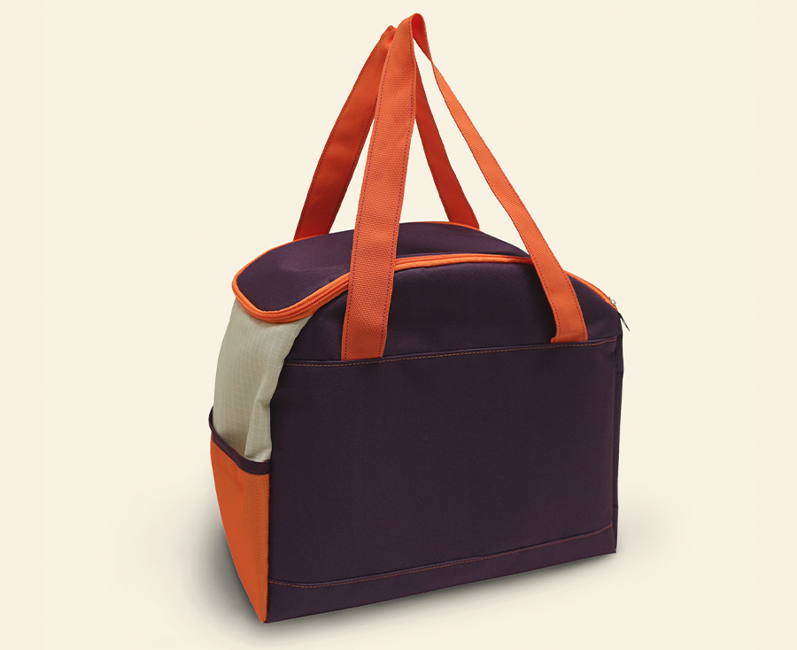 Bolsa térmica personalizada nas cores roxa e laranja com bolso lateral