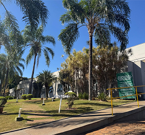 Fachada da sede da Sak’s