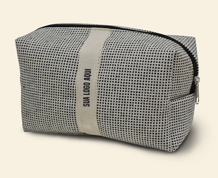 Necessaire estampa quadriculada preta e bege