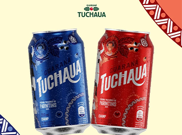 Duas latas do Guaraná Tuchaua nas cores azul e vermelha