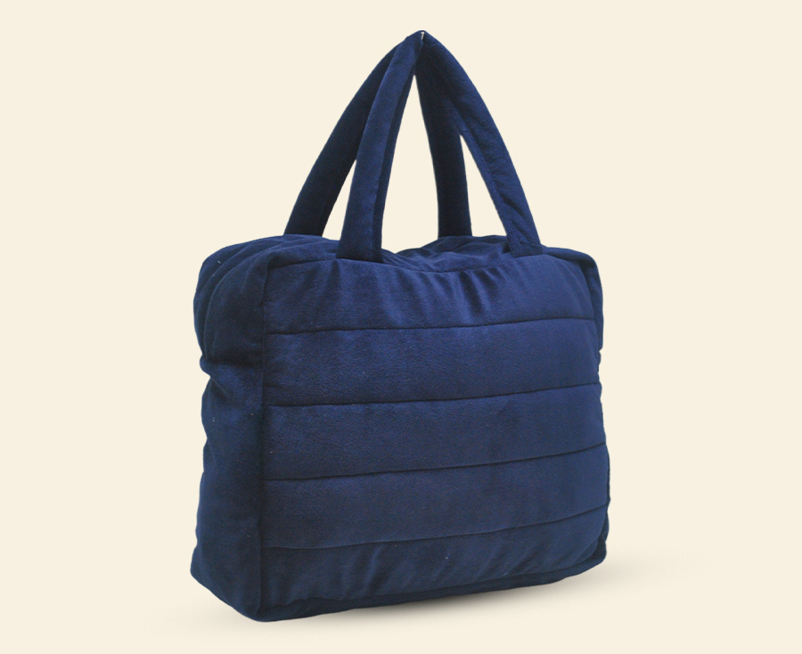 Bolsa azul acolchoada personalizada com alça de mão